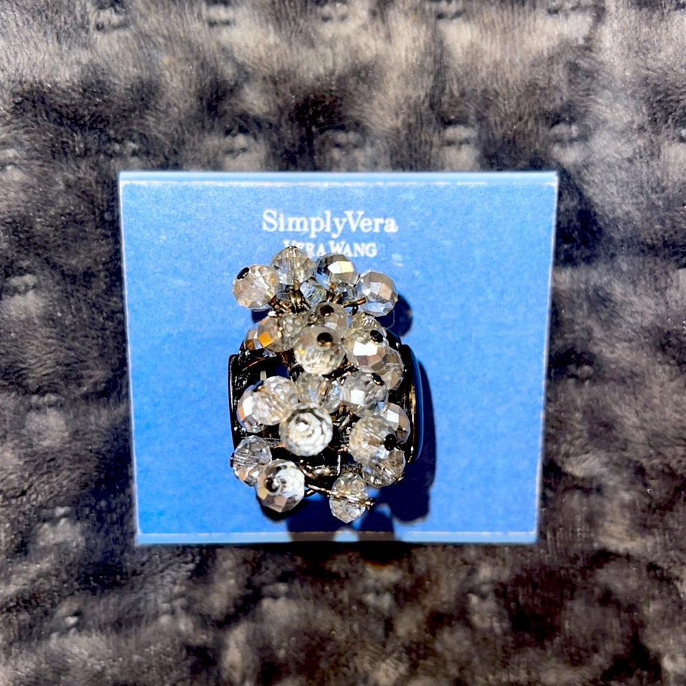 NWT stretch ring
